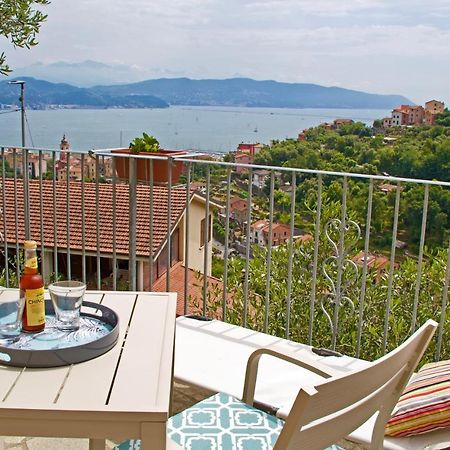 La Terrazza Con L'Ulivo - Guesthouse Con Terrazza E Vista Sul Golfo Dei Poeti La Spezia Eksteriør billede